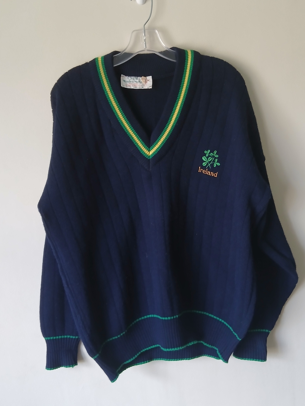 Quills Wollen Ireland Embroidered V-Neck Ribbed Sweater